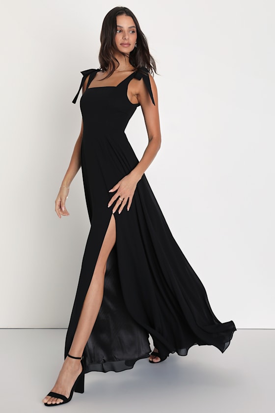 Love Me Forever Black Square Neck Maxi Dress
