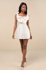 Glamorous Luxury Champagne Taffeta Bow Lace-Up Mini Dress