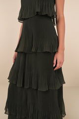 Elegant Nature Olive Green Pleated Sleeveless Tiered Maxi Dress