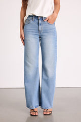 Loose Boot Medium Wash Mid-Rise Jeans