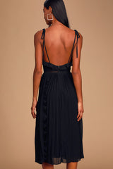 Never a Dull Moment Black Tie-Strap Pleated Midi Dress