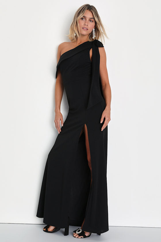 Stepped Out Stunning Black One-Shoulder Mermaid Maxi Dress