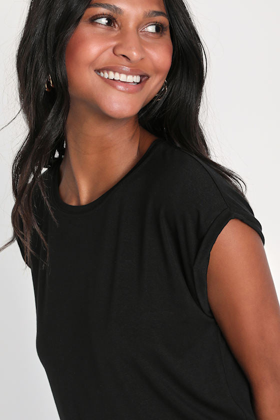 Easy Essential Black Short Sleeve Tee