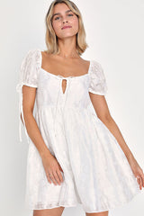Exceptionally Angelic White Floral Puff Sleeve Mini Dress