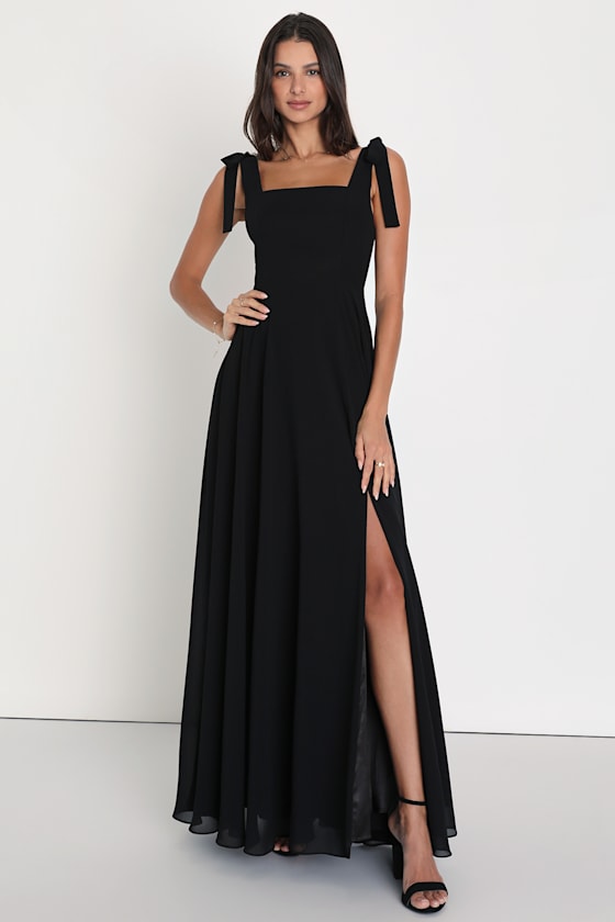 Love Me Forever Black Square Neck Maxi Dress