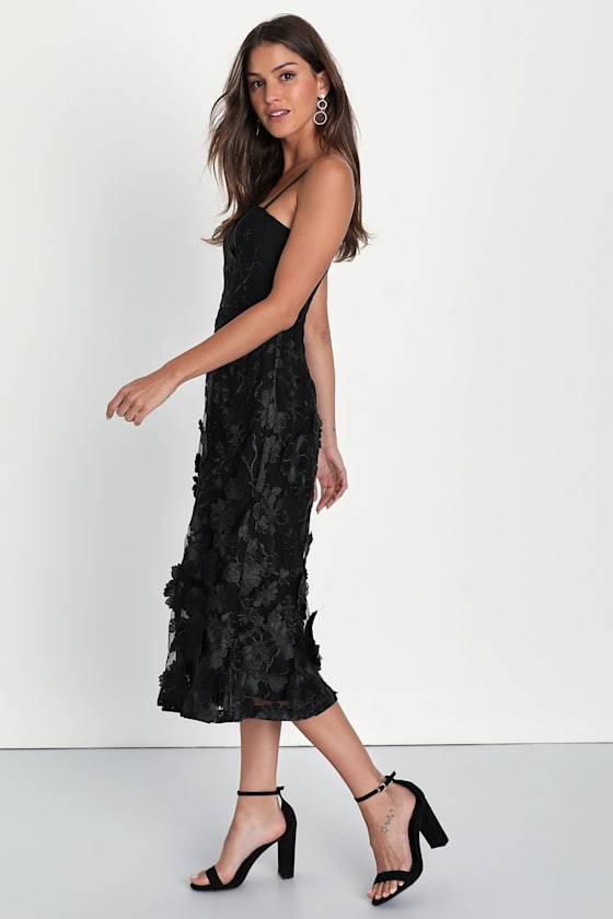 Glamour Garden Black 3D Floral Embroidered Midi Dress