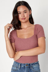 Quintessential Muse Mauve Ribbed Short Sleeve Top