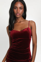 Plush Personality Wine Red Velvet Ruched Bodycon Midi Dress
