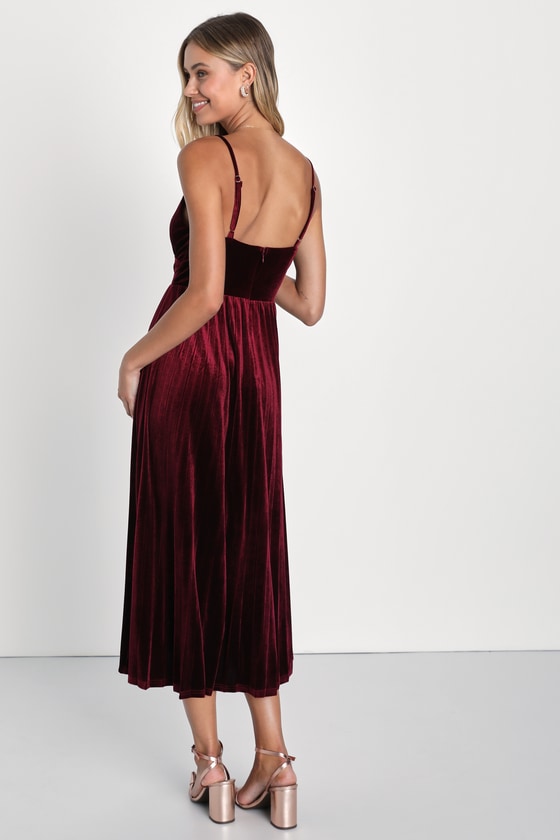 Unreal Charmer Burgundy Velvet Sleeveless Pleated Midi Dress