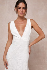 Infinite Bliss Ivory Lace Sleeveless Backless Trumpet Maxi Dress