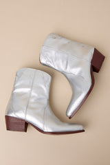 New Frontier Silver Leather Western Ankle Booties