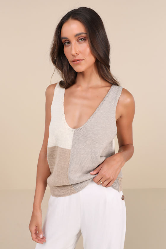 Modern Look Ivory and Grey Color Block Sweater Knit Tank Top