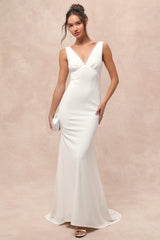 Captivating Promise White Sleeveless Mermaid Maxi Dress