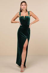 Pristine Luxury Emerald Green Velvet Bustier Maxi Dress