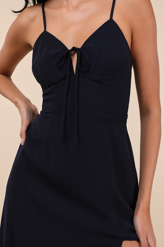 Marveled Beauty Navy Sleeveless Tie-Front Maxi Dress