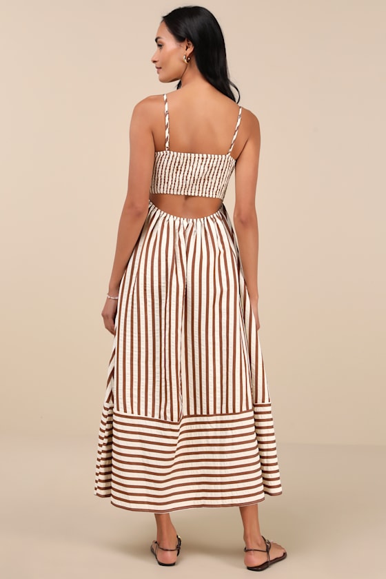 Exceptionally Pristine Brown and Cream Striped Cutout Midi Dress