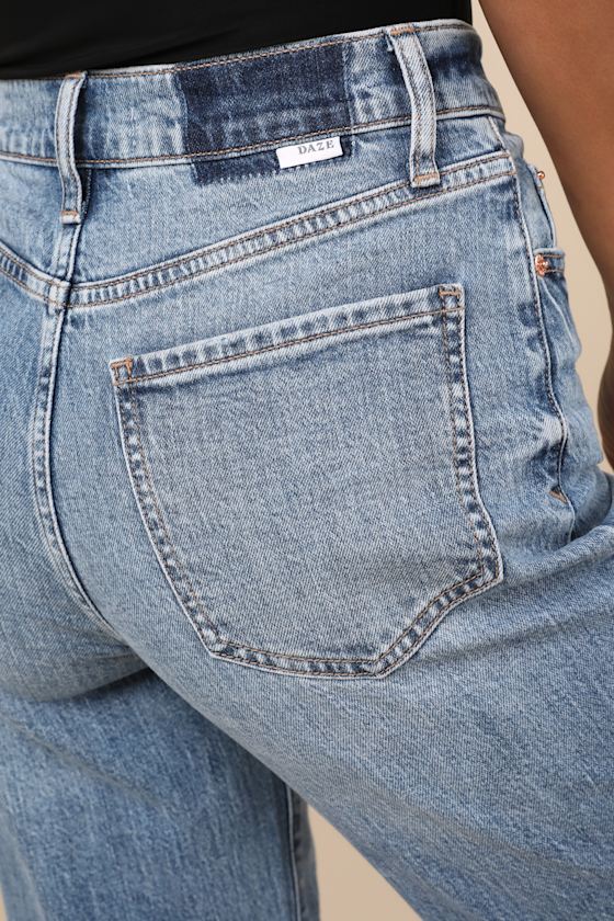 Sundaze Light Wash Denim High-Rise Straight Leg Jeans