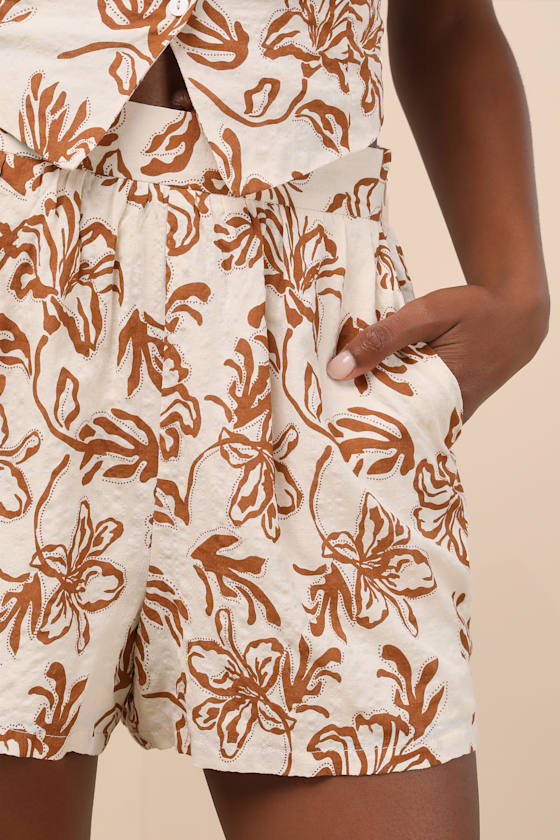 Railee Ivory and Brown Floral Pull-On Shorts