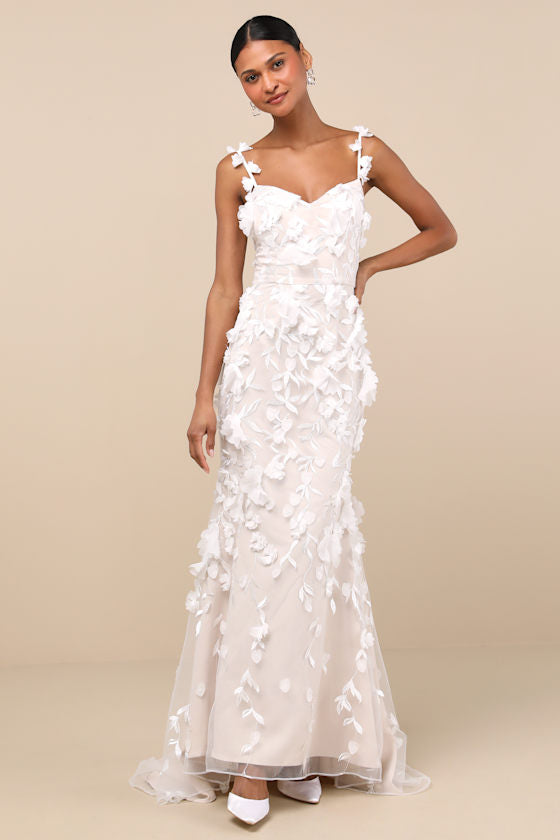 Kore White and Beige 3D Floral Mermaid Maxi Dress