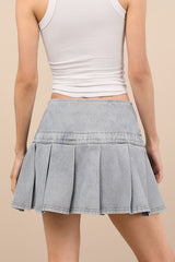 Khine Light Wash Denim Pleated Low-Rise Mini Skirt