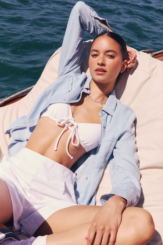 Daily Vibe Light Blue Chambray Long Sleeve Button-Up Top