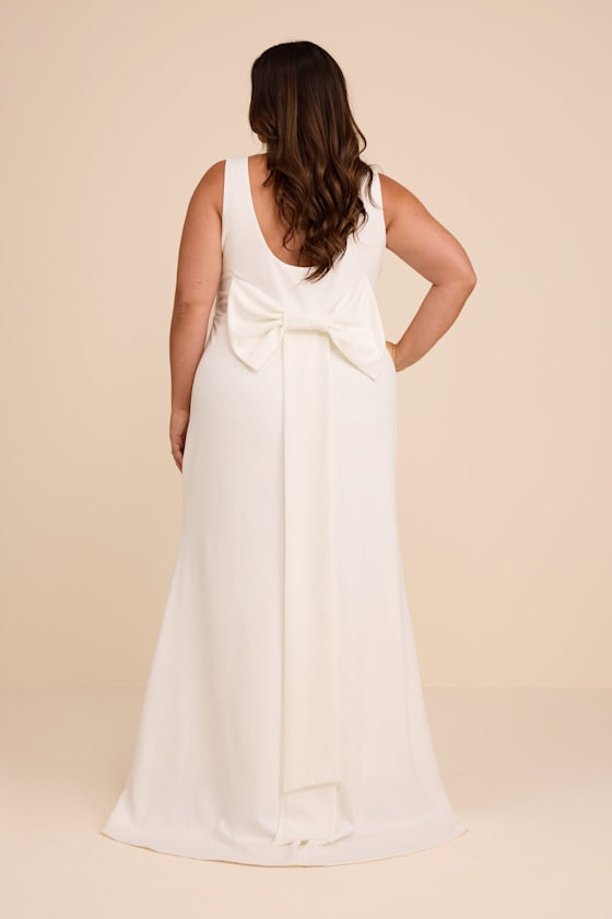 Loving Fate White Bow Square Neck Backless Maxi Dress