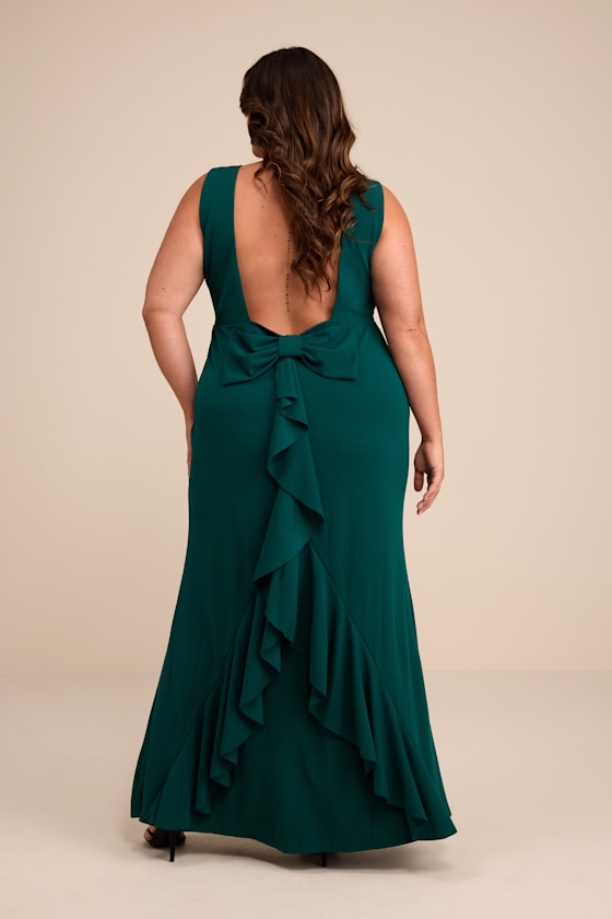 Exquisite Refinement Emerald Backless Bow Ruffled Maxi Dress