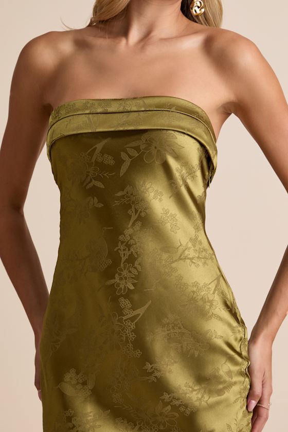 Impressive Favorite Olive Jacquard Strapless Midi Dress
