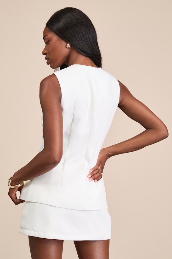 Teslee White Textured Asymmetrical Vest Top