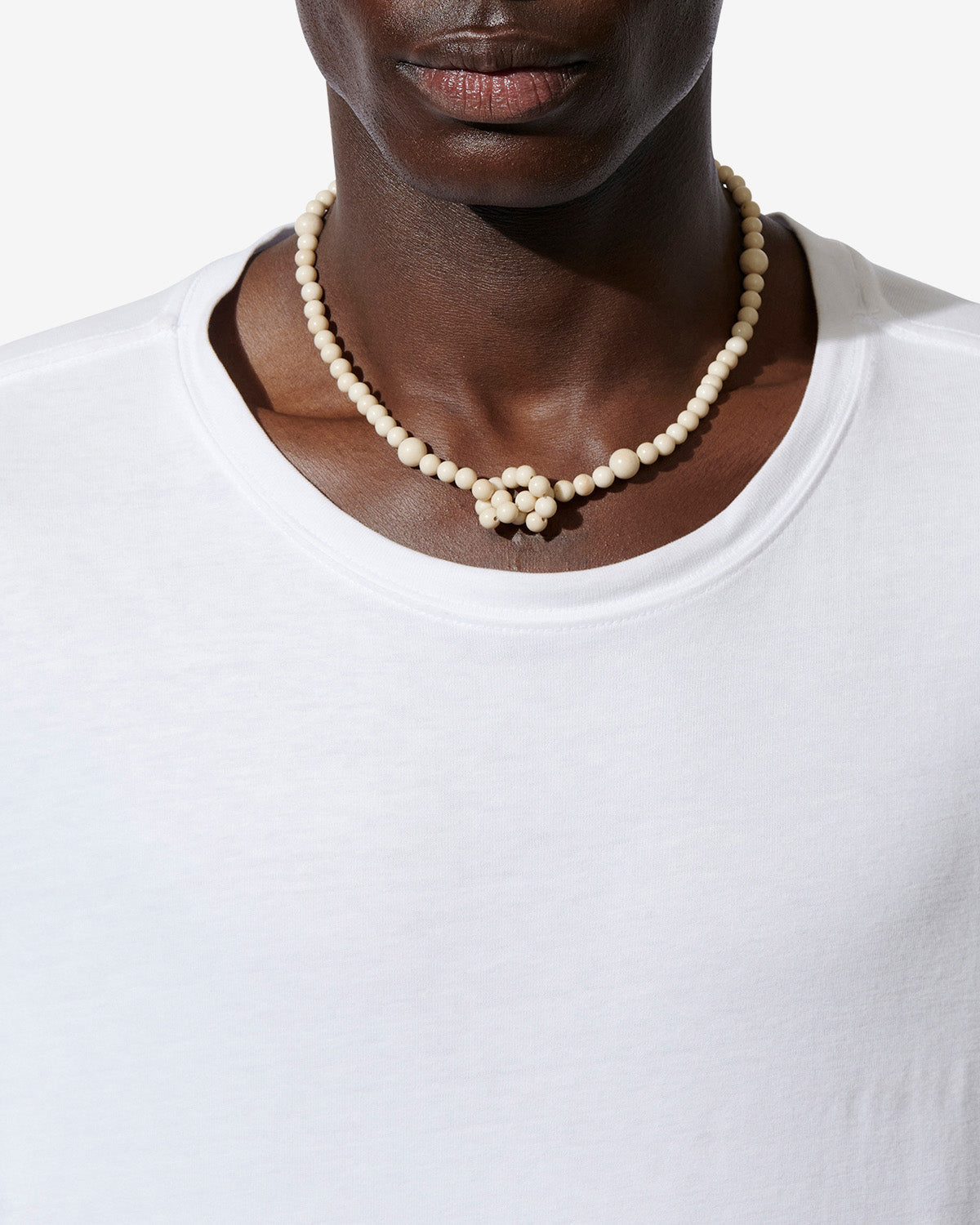 NOAH NECKLACE