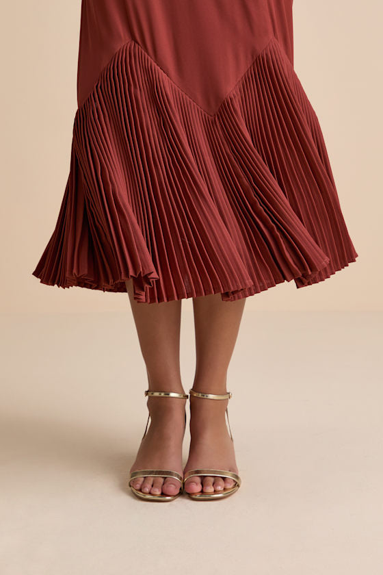 Channa Rust Red Pleated Hem Midi Dress