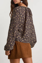 Noahlyn Black Floral Pleated Long Sleeve Blouse