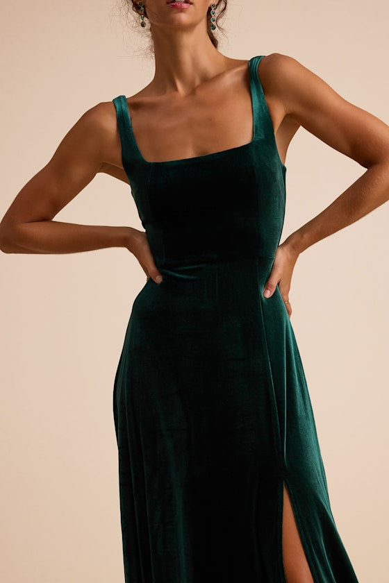 Graceful Invite Emerald Velvet Square Neck Lace-Up Maxi Dress