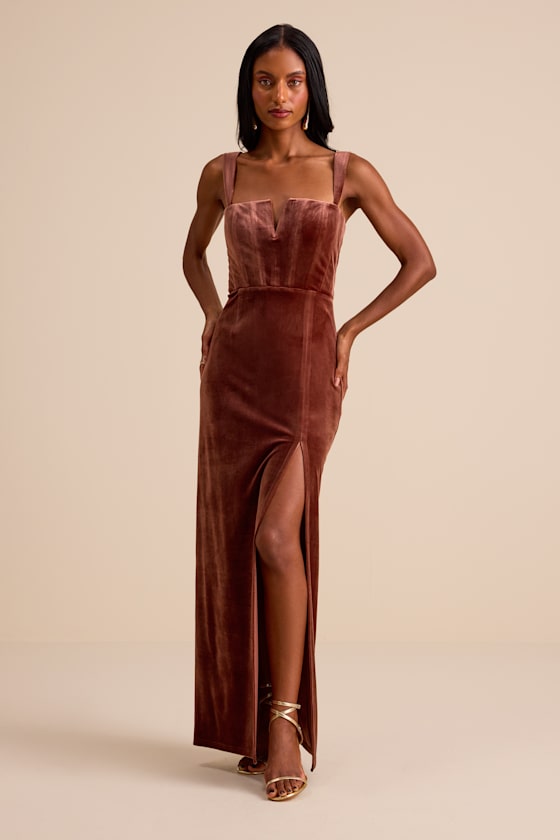 Pristine Luxury Dark Mauve Velvet Bustier Maxi Dress