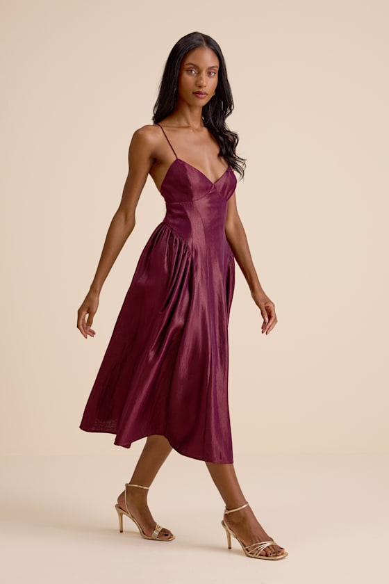 Paride Shiny Plum Gathered Lace-Up Midi Dress
