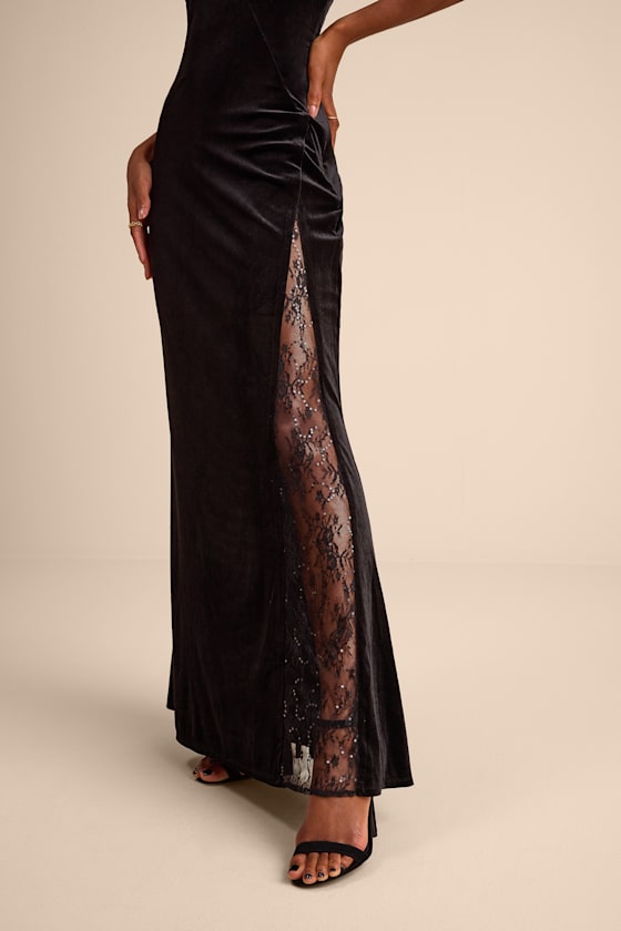 Calisto Black Velvet Halter Mermaid Maxi Dress