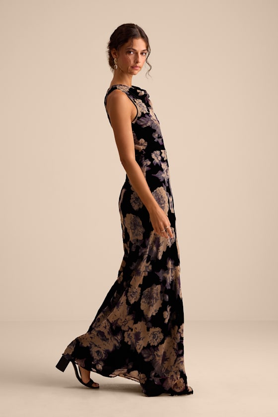 Ramonda Black Velvet Burnout Sleeveless Maxi Dress