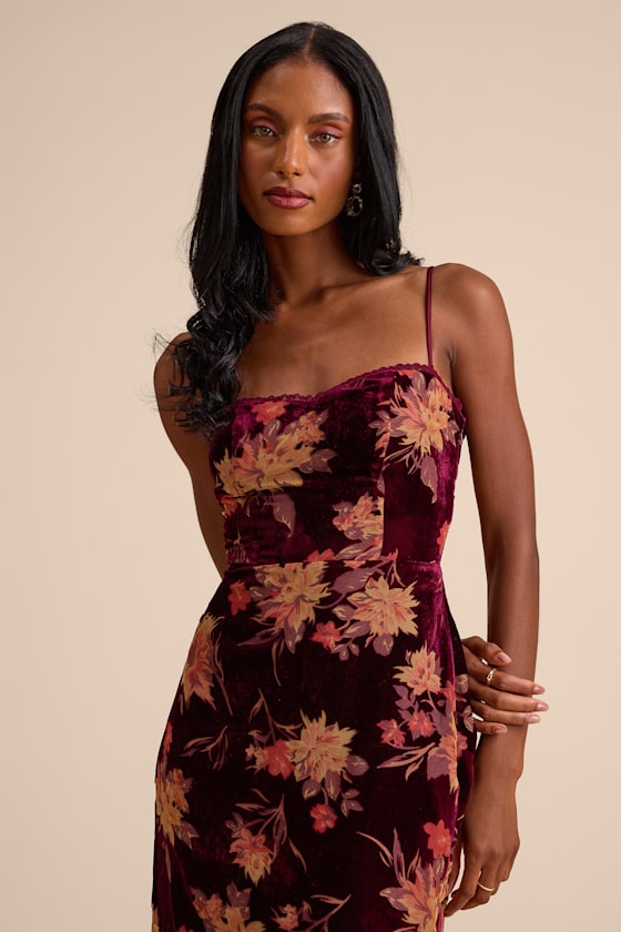 Erisa Burgundy Velvet Floral Burnout Midi Dress