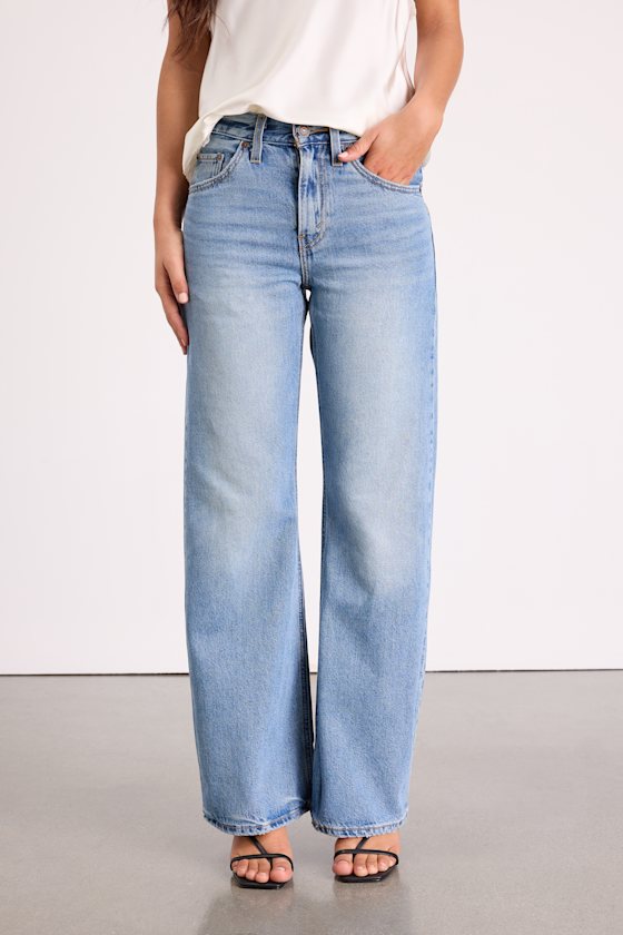 Loose Boot Medium Wash Mid-Rise Jeans