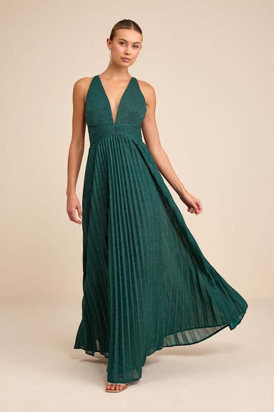 Especially Stunning Emerald Green Sparkly Pleated Maxi Dress