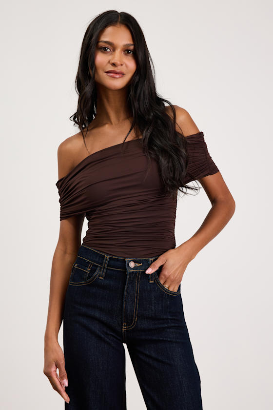 Jarena Dark Brown Ruched Off-the-Shoulder Top
