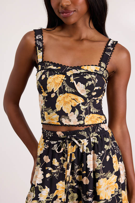 Taelyn Black Multi Floral Bustier Tank Top