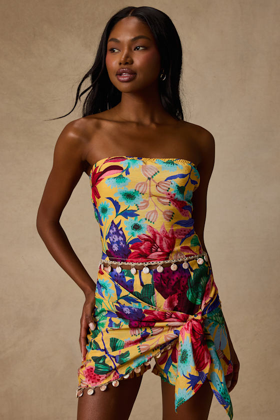 Kysa Yellow Multi Floral Strapless Crop Top