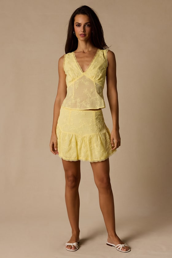 Dessie Light Yellow Embroidered Mini Skirt