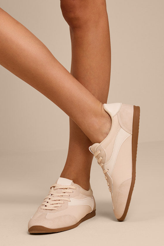 Sloane Off White Lace-Up Sneakers