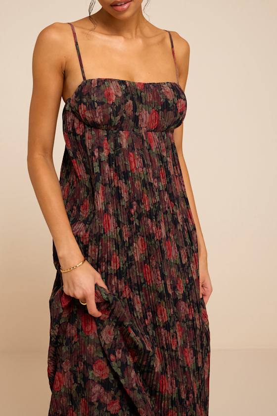 Avi Black Floral Print Pleated Sleeveless Maxi Dress