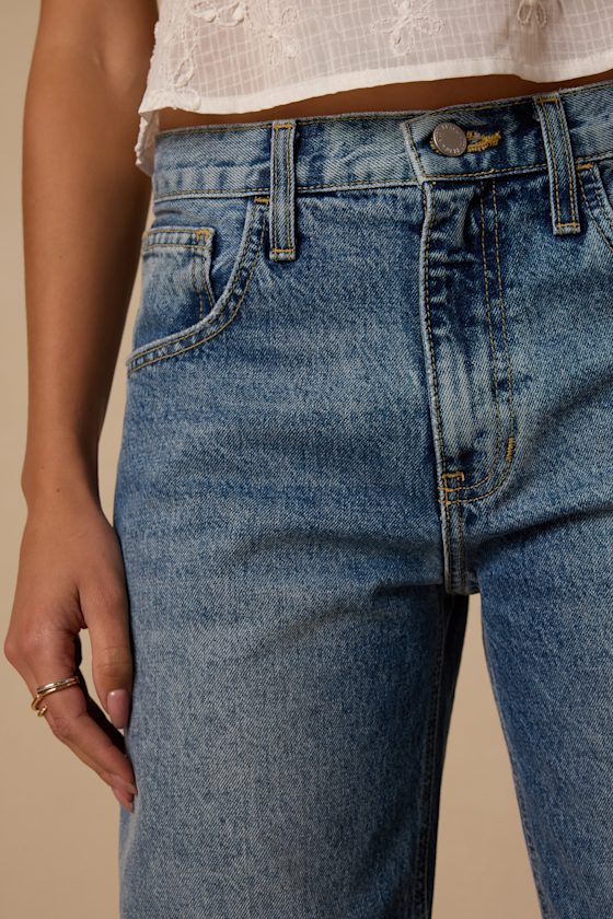 Gale Medium Wash High-Rise Barrel Jeans