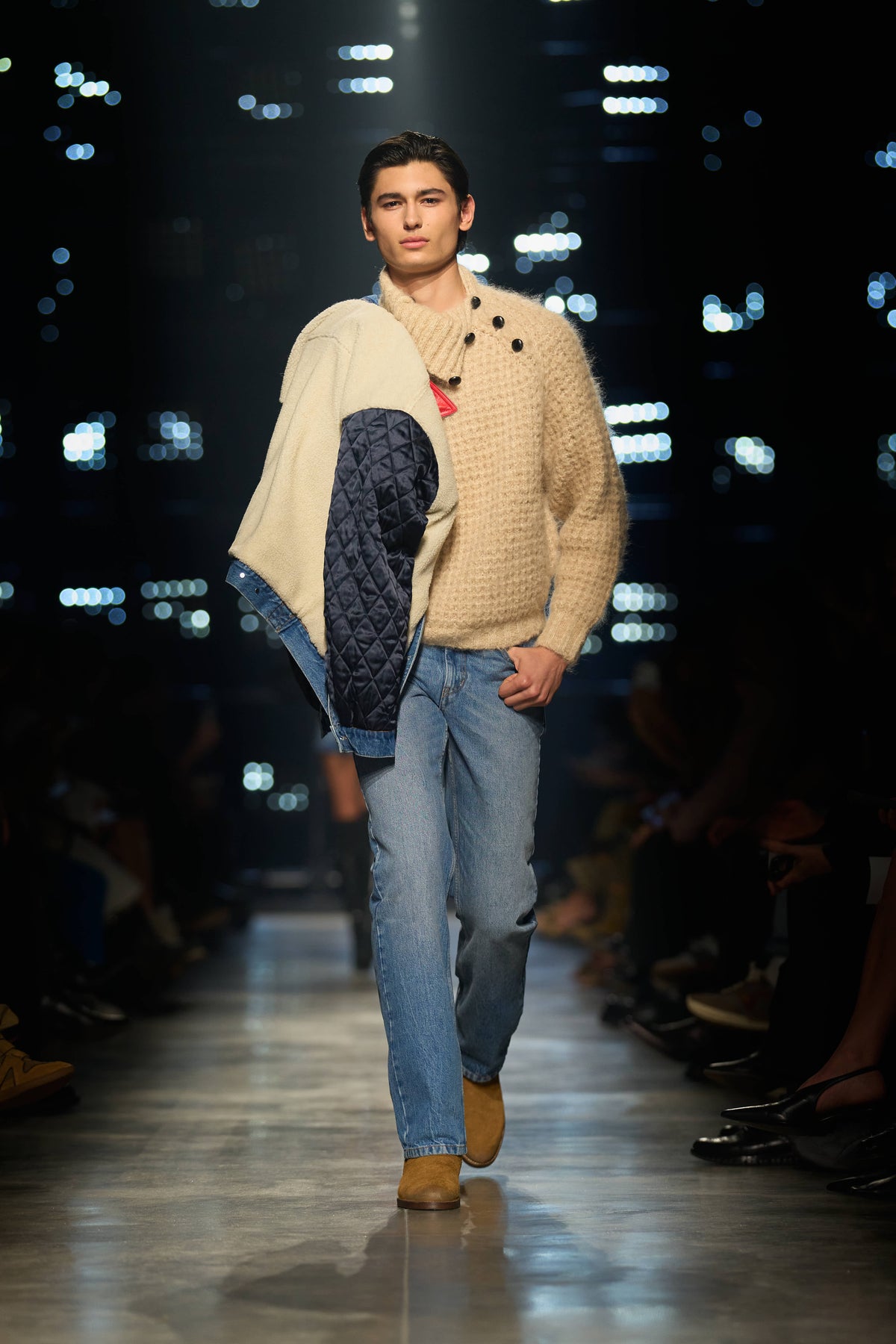 Look 40 [W26]