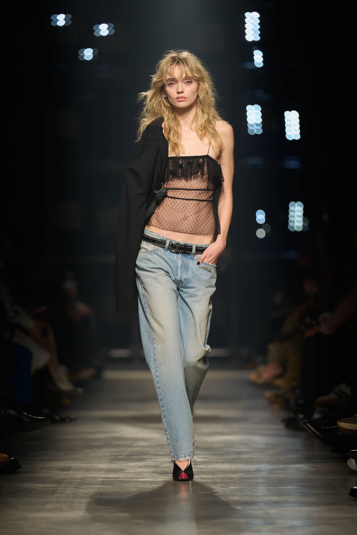 Look 48 [W26]